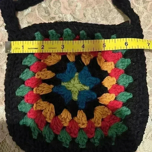Granny Square Purse - Picture 4 of 6